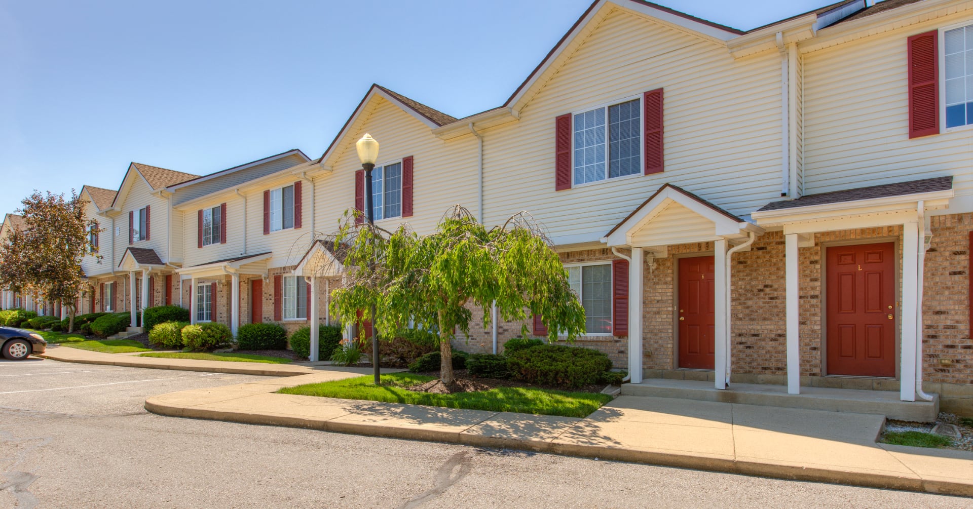 City Flats on Tenth Apartments in Bloomington J.C. Hart Company